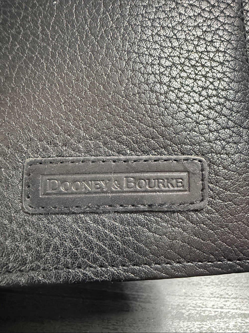 Dooney & Bourke Vintage All Weather Leather Organizer Day Planner - Picture 2 of 10